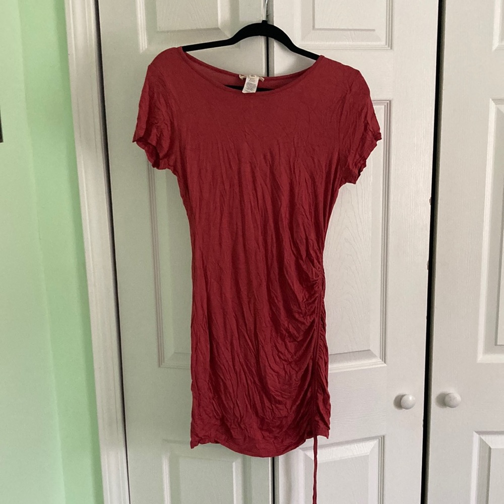 Orange short sleeve dress